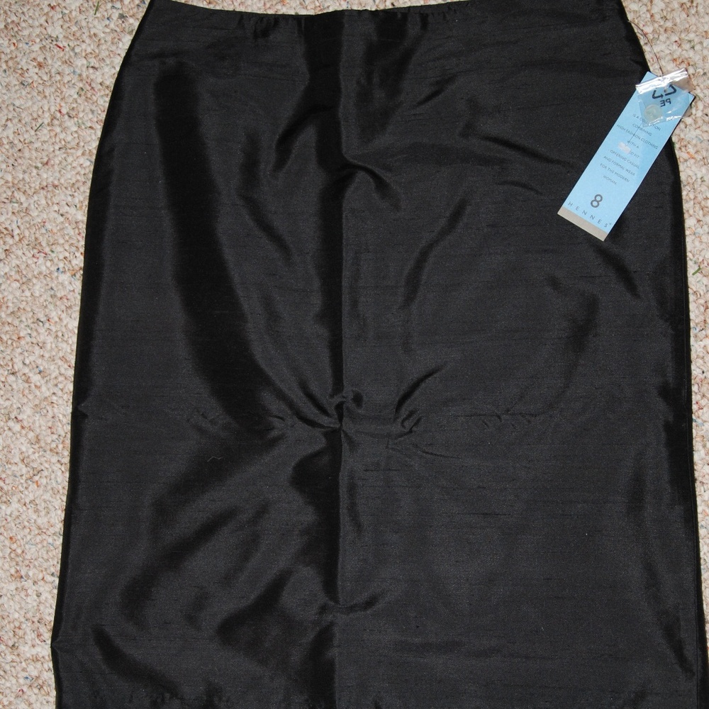HENNES BLACK TAFFETA 100% SILK  SKIRT